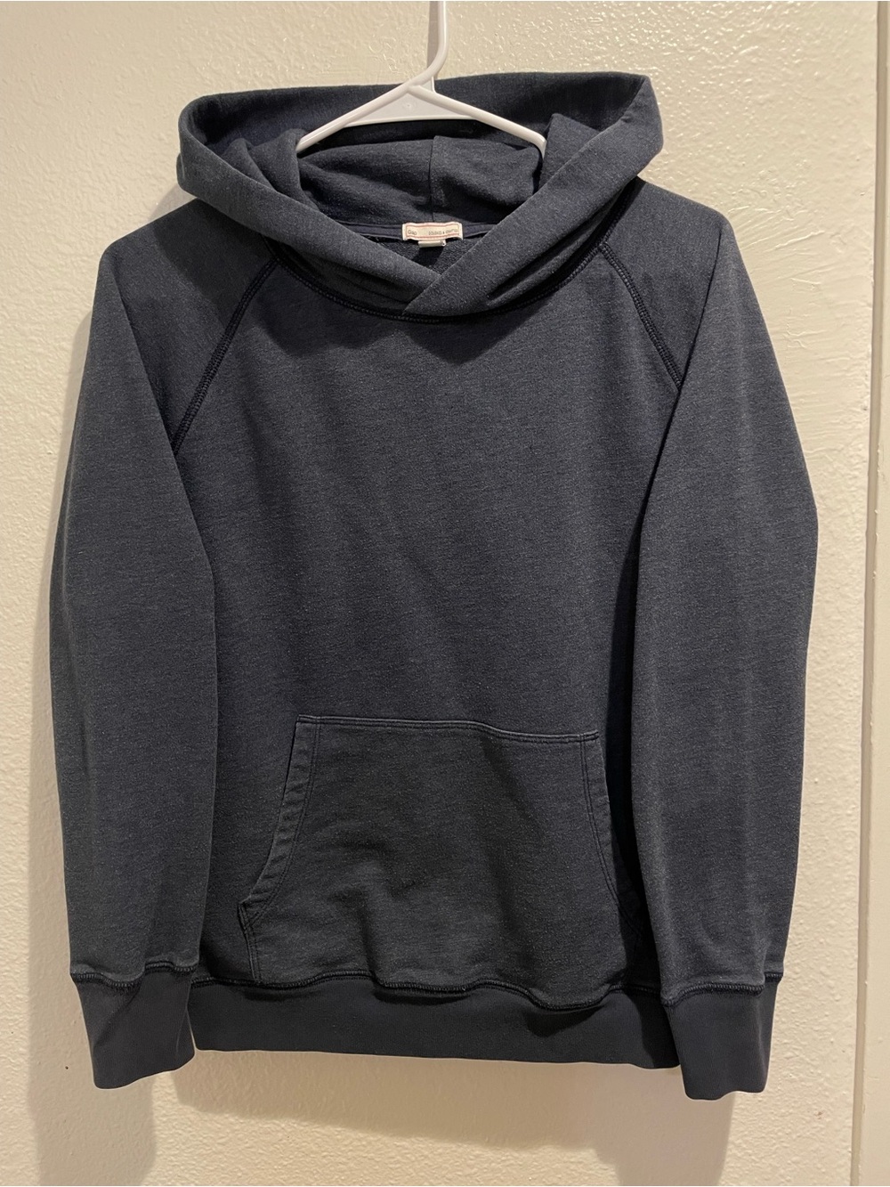 GAP Designed & Crafted Raglan Pullover Hoodie Mens Size Small Dark Navy Blue